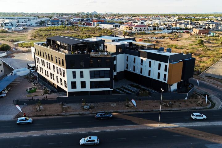 38 on Boulders Hotel