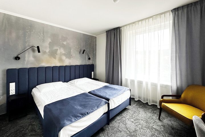 Room 26 of 108