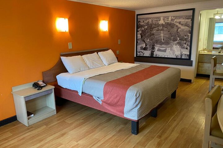 Standard Double Bed (17 of 17)