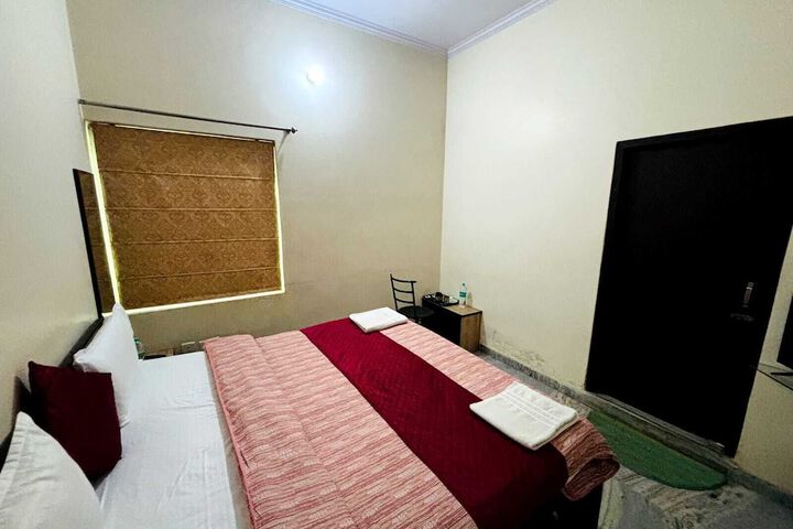Room 20 of 60
