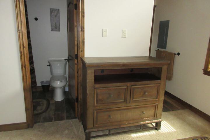 Room 14 of 28
