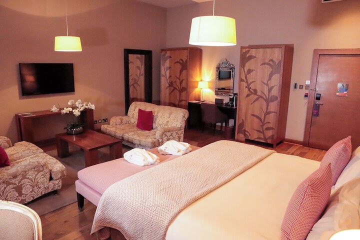 Room 18 of 70