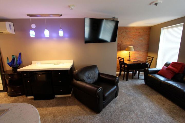Room 20 of 36