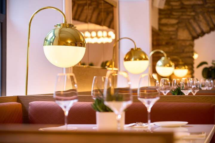Dining 42 of 67