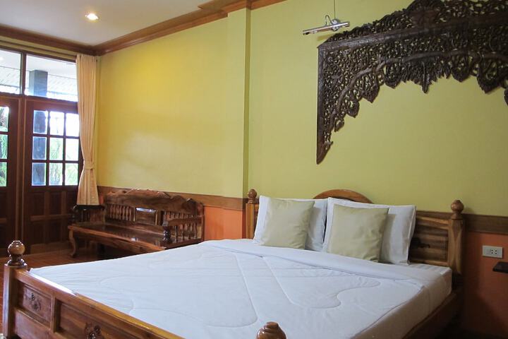 Phuendernthang Resort