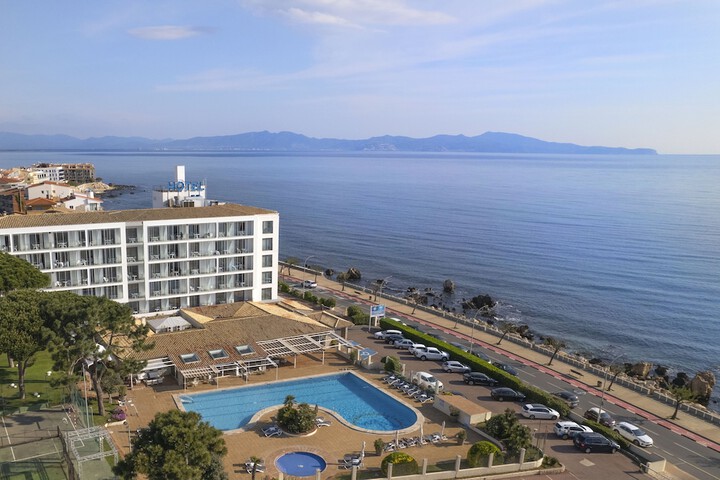 Hotel 71 of 72
