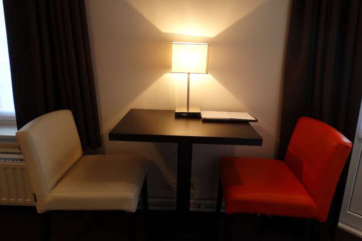 Room 12 of 31