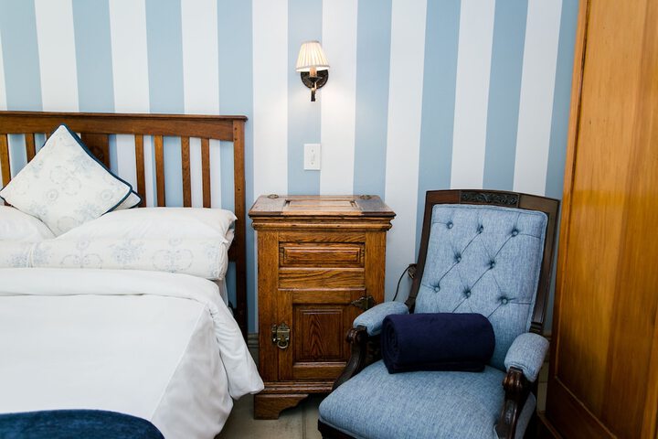 Room 13 of 61