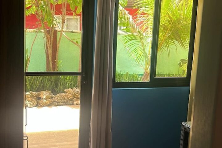 Room 12 of 53