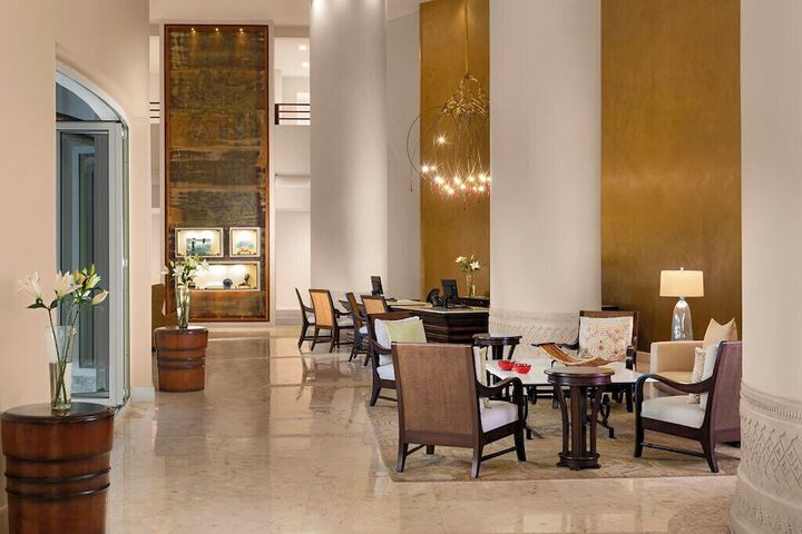 Guest Lobby