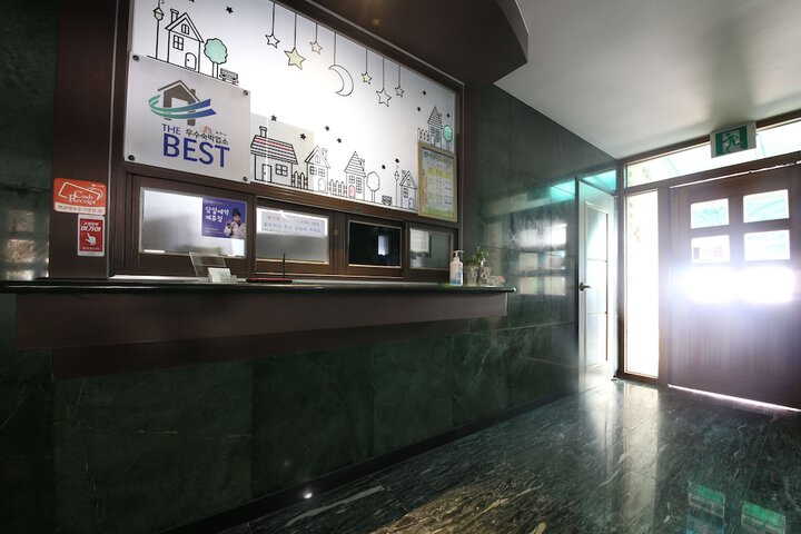 Hotel Interior 3 of 39