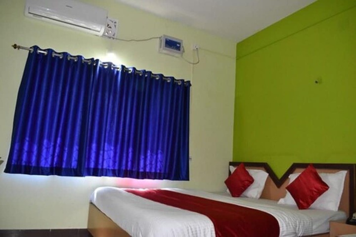 Room 14 of 14