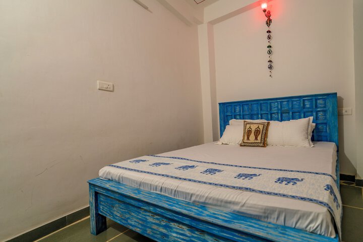 Room 14 of 51