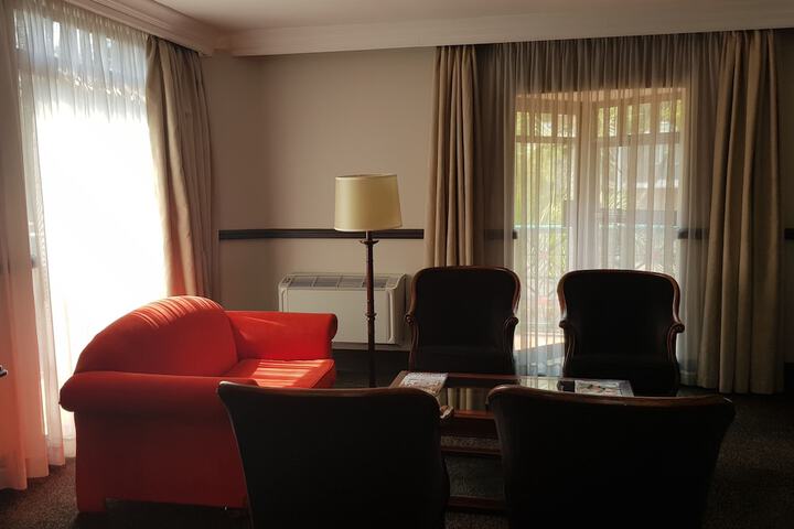 Room 29 of 70