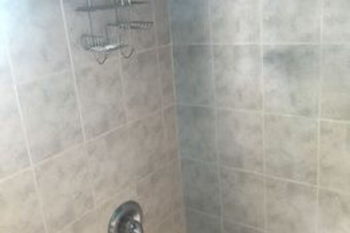 Room 7 of 18