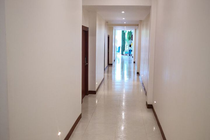 Ballroom/Hall 40 of 43