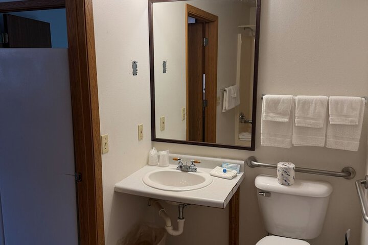 Room 51 of 75