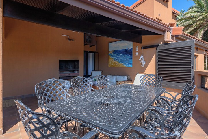 Terrace/Patio 16 of 38