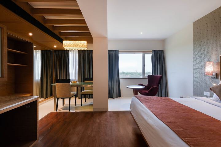 Room 17 of 50