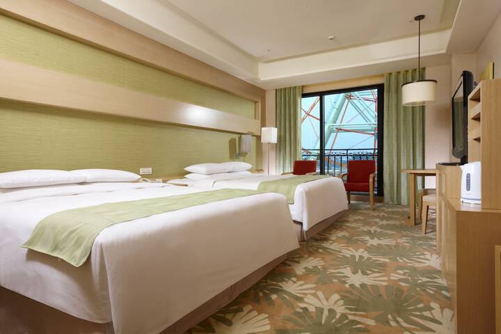 Room 14 of 68