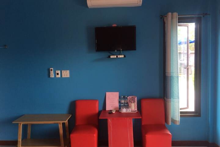 Room 18 of 43