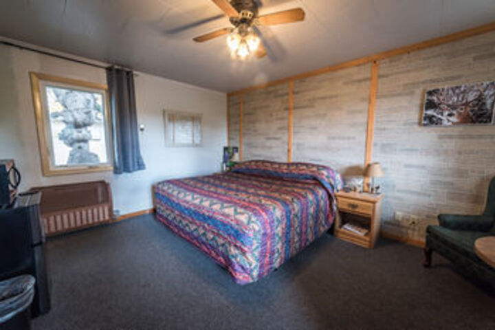 Room 14 of 48