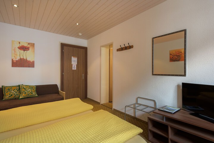 Room 39 of 120