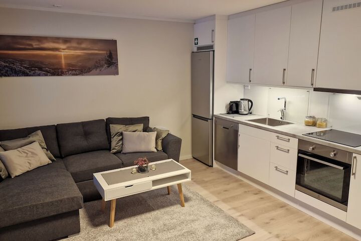 Room 25 of 159