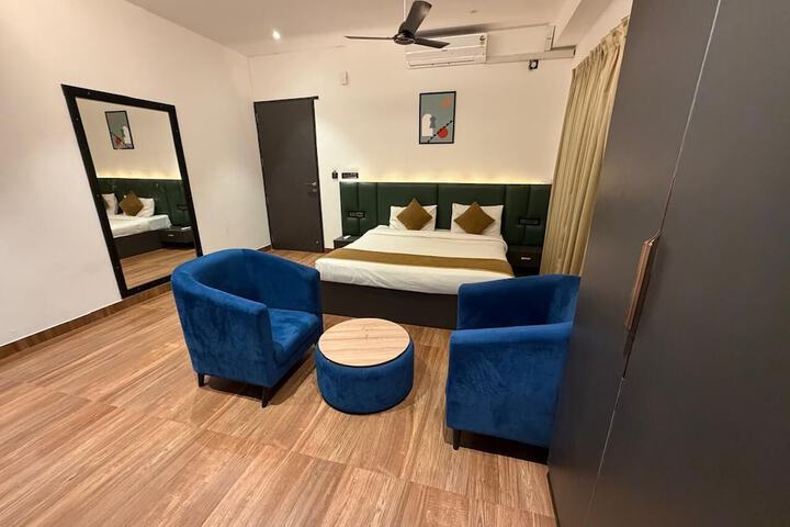 Room 17 of 41