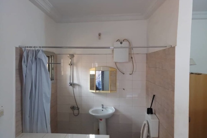 Room 4 of 19