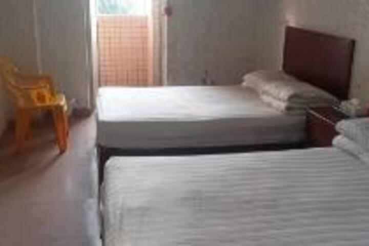 Room 5 of 5