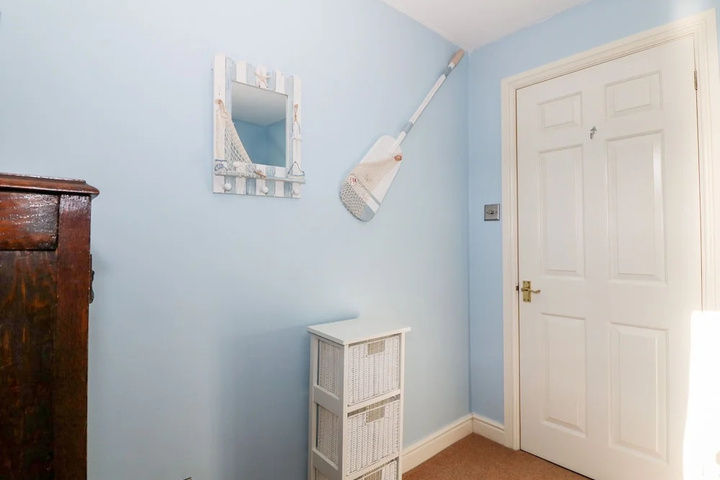 Room 3 of 17