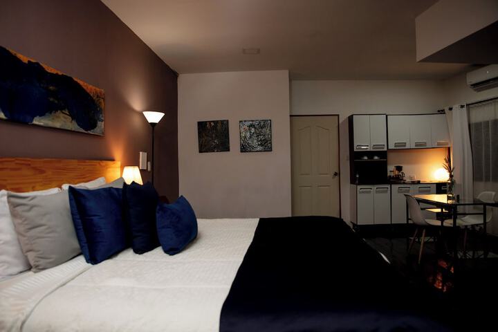 Room 41 of 79