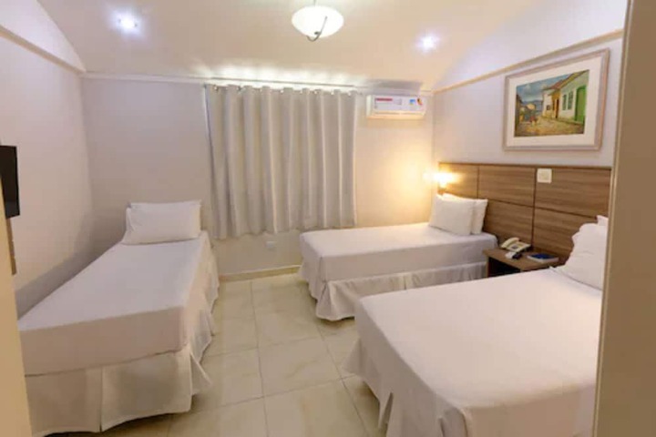 Room 43 of 74