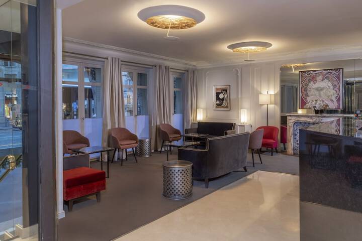 Lobby Photo