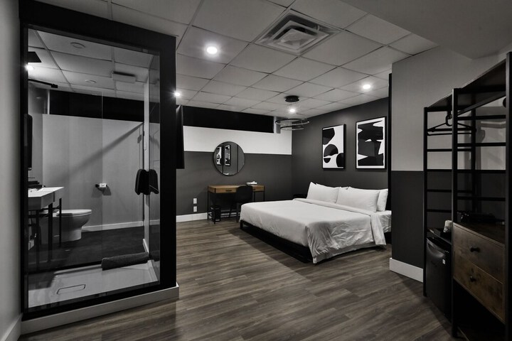Room 22 of 55