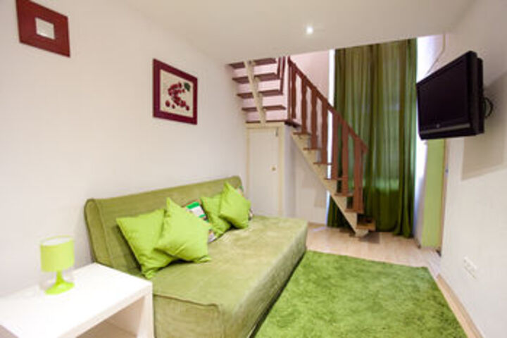 Room 16 of 18
