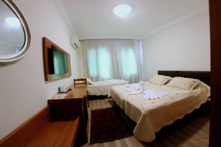 Room 12 of 41