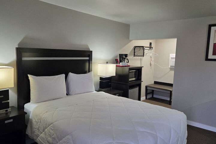 Room 20 of 36