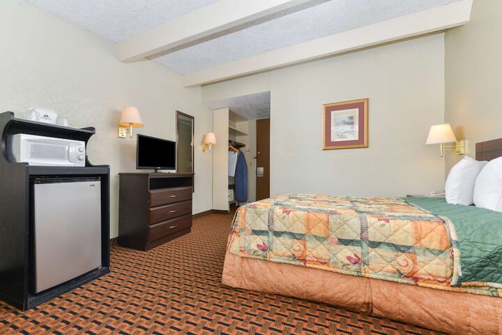 1 Double Bed (4 of 22)