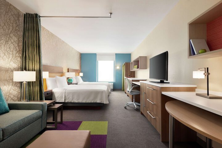1 Queen Bed Studio (8 of 32)