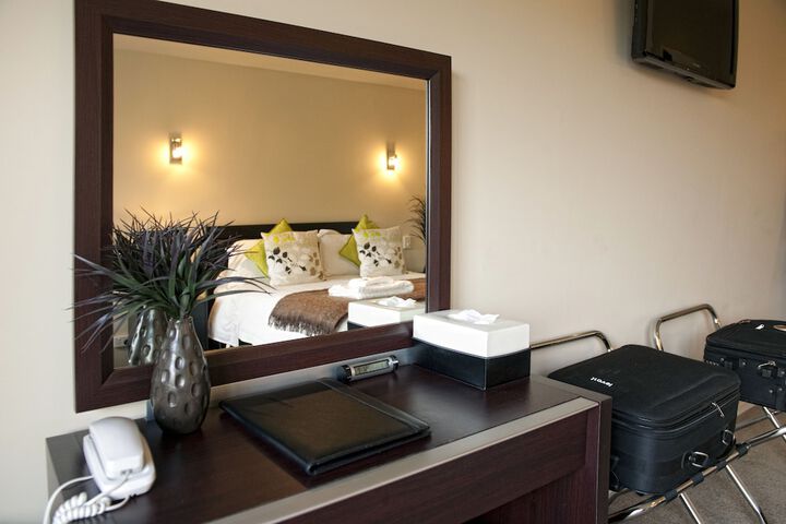 Room 15 of 39