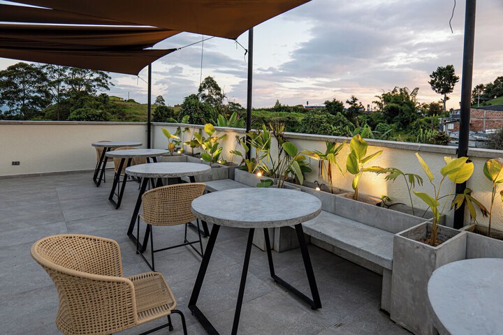 Terrace/Patio 33 of 54