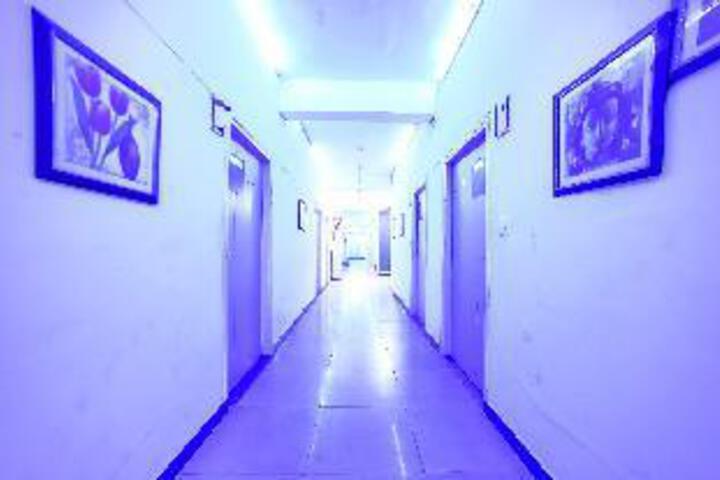 OYO 5175 Hotel Rama Blue Point
