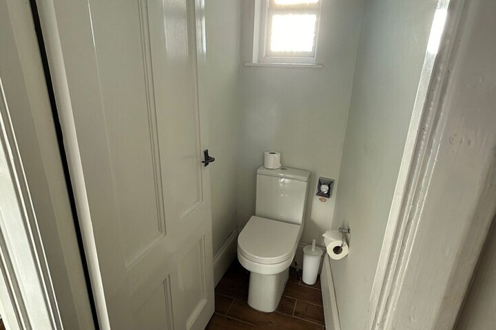 Room 38 of 97