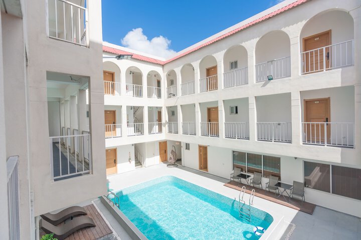 Hotel 43 of 47