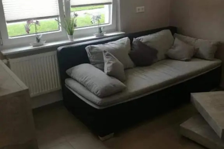 Room 2 of 12