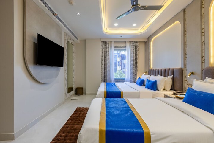 Room 25 of 129