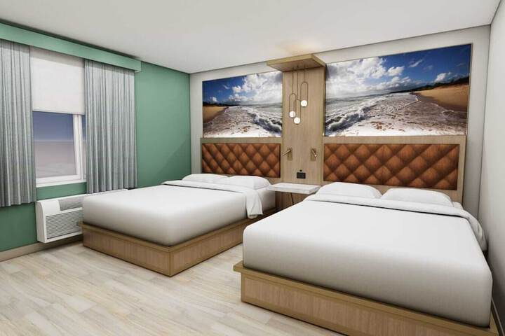 2 Double Beds Mobility Hearing Accessible Room Roll in Shower (3 of 6)