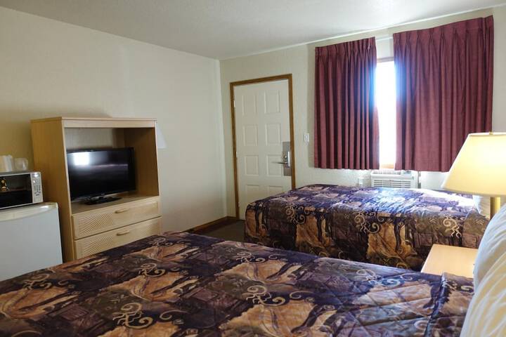 Room 11 of 30